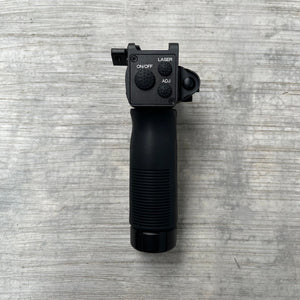 Vertical Foregrip 3 in 1 Flashlight (2000 Lumen)