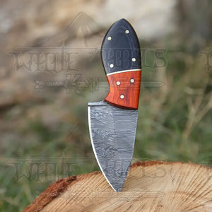 Handmade Damascus Steel Skinner Knife - Buffalo Horn & Wood Handle - 5.5" Full Tang Damascus Knife