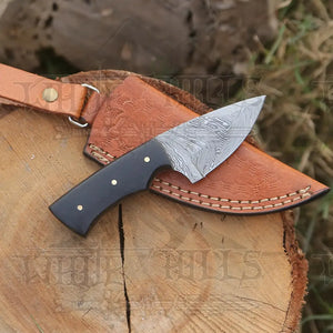 Handmade Damascus Steel Skinner Knife - Resin Handle - 5.5" Full Tang Damascus Knife