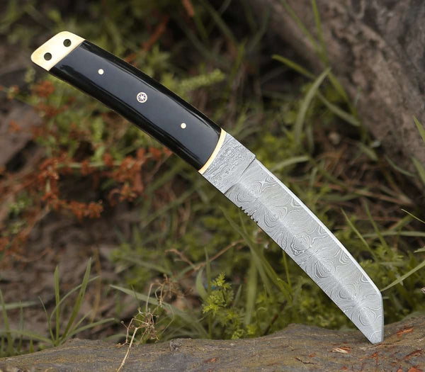 Harbinger Tanto Knife with Horn Handle