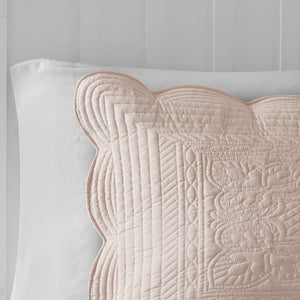Reversible Scalloped Edge Quilt Set with Lightweight Microfiber - Blush