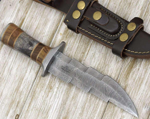Kris Damascus Hunting Bowie Knife with Exotic Rose wood & Bone handle - TRAPSKI