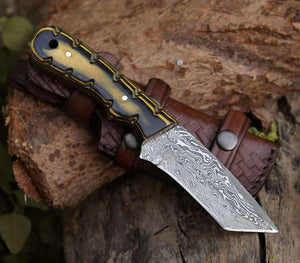 Marauder Damascus Tanto Knife with Pakkawood Handle - TRAPSKI