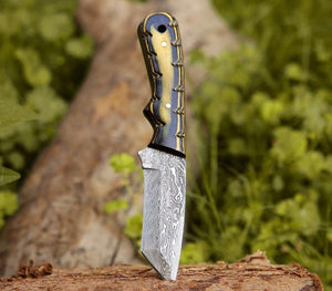 Marauder Damascus Tanto Knife with Pakkawood Handle - TRAPSKI