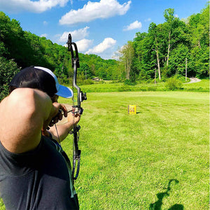 Morrell Yellow Jacket 19lb Bag Target w/ HME Products Target Stand & Bow Hanger
