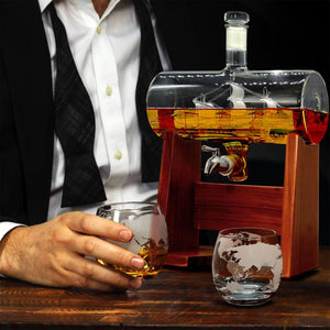 NutriChef Home Bar Glass Barrel Whiskey Carafe Alcohol Decanter Set w/ Glasses