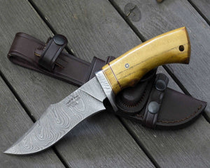 Odyssey Damascus Hunting Knife with Exotic Yellow Heart Handle