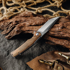 Polaris D2 Steel Pocket Knife with Exotic Sandal Wood Handle