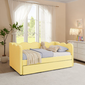 Cozy Gingham Twin Daybed with Trundle and USB Port - Linen