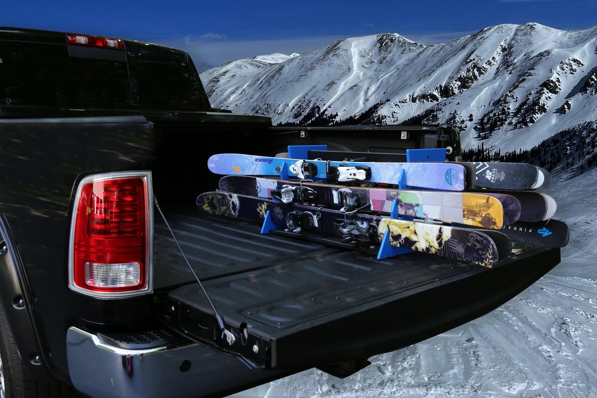 DINGED, DENTED OR SCRATCHED: TRAPSKI SIX PACK Mobile All Mountain Ski and Standard Stance Snowboard Rack - TRAPSKI, LLC