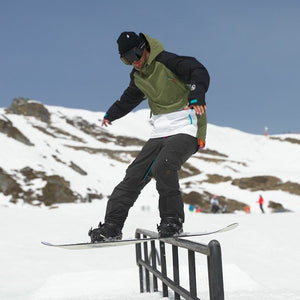 Snow Park Overhead Jacket - White & Khaki - TRAPSKI