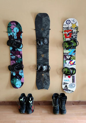 The Cinch Snowboard Display | Floating Rack | 1 Board