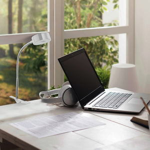Globe Electric 8.46" 5W 250 Lumens LED Integrated Goose Neck Clip Lamp, White - TRAPSKI