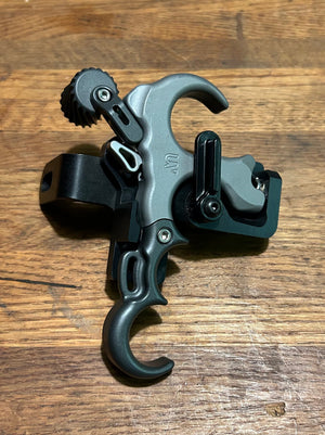 Ultraview Thumb Mount 3-4 Finger M-L (Right Handed) - TRAPSKI