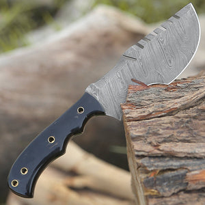 Warthog Damascus Tracker Knife with Horn Handle