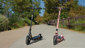 Razor Power Core XLR100 Electric Scooter Outdoor Ride-On Toy for Ages 8+, Black